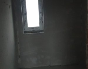 Ház 4 szobák eladó on Baciu