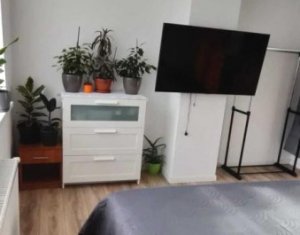 Lakás 3 szobák eladó on Baciu