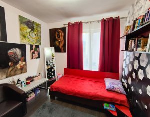 Apartament cu 3 camere, mobilat, parcare, zona Sesul de Sus, Floresti