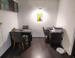 Apartament cu 3 camere, mobilat, parcare, zona Sesul de Sus, Floresti