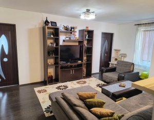 Apartament cu 3 camere, mobilat, parcare, zona Sesul de Sus, Floresti