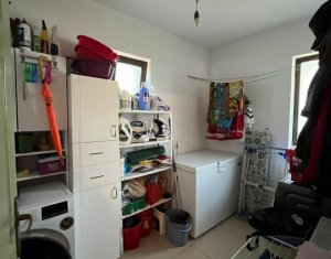 House 4 rooms for sale in Baciu