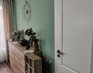 House 8 rooms for sale in Luna De Sus