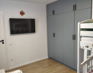 Apartament cu 3 camere, mobilat si utilat, zona Tineretului, Floresti