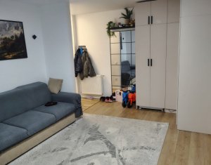 Apartament cu 3 camere, mobilat si utilat, zona Tineretului, Floresti