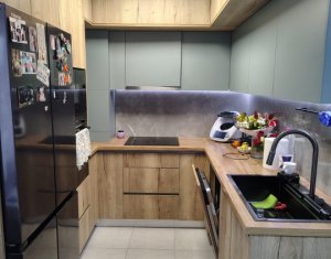 Apartament cu 3 camere, mobilat si utilat, zona Tineretului, Floresti