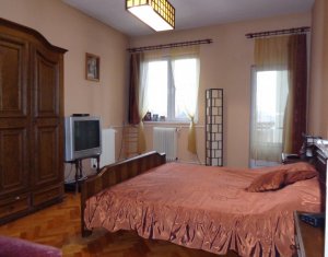 Ház 6 szobák eladó on Cluj-napoca, Zóna Andrei Muresanu