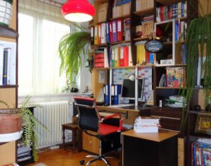 Ház 6 szobák eladó on Cluj-napoca, Zóna Andrei Muresanu