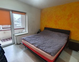 Lakás 2 szobák eladó on Floresti