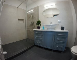 Appartement 3 chambres à vendre dans Cluj-napoca, zone Marasti