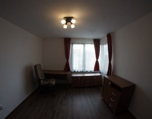 Maison 4 chambres à vendre dans Cluj-napoca, zone Europa