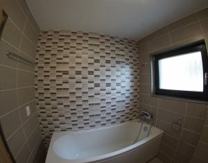 Maison 4 chambres à vendre dans Cluj-napoca, zone Europa