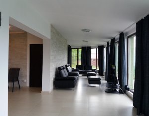 Nyaralók eladó on Somesu Rece