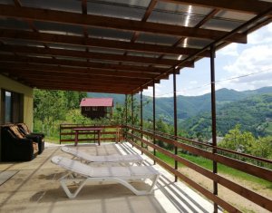 Nyaralók eladó on Somesu Rece