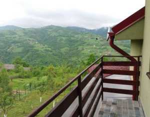 Nyaralók eladó on Somesu Rece