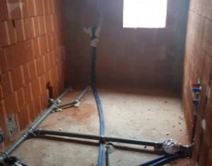 Lakás 2 szobák eladó on Floresti