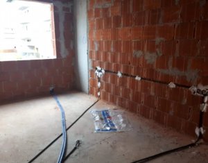 Lakás 2 szobák eladó on Floresti