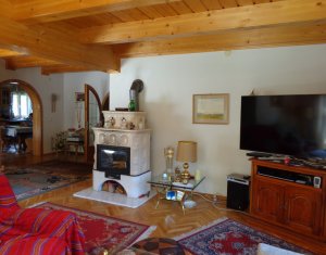 Ház 6 szobák eladó on Baisoara