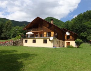 Ház 6 szobák eladó on Baisoara