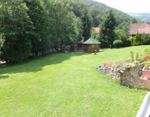 Ház 6 szobák eladó on Baisoara