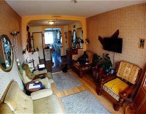 Lakás 4 szobák eladó on Cluj-napoca, Zóna Manastur