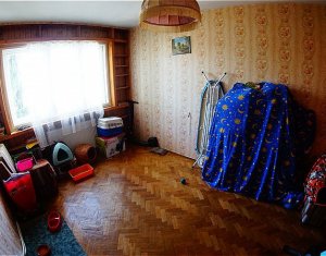 Lakás 4 szobák eladó on Cluj-napoca, Zóna Manastur