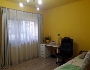 Ház 4 szobák eladó on Floresti