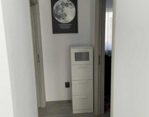 Appartement 3 chambres à louer dans Floresti