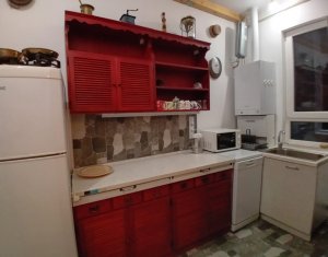 Appartement 4 chambres à vendre dans Cluj-napoca, zone Centru