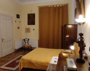 Appartement 4 chambres à vendre dans Cluj-napoca, zone Centru