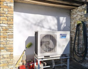 Casa rustica, exclusivista, 5 camere, 170 mp utili, 550 mp teren, Salicea