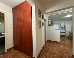 Appartement 3 chambres à vendre dans Cluj-napoca, zone Manastur