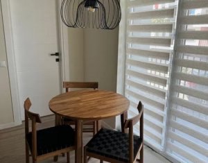 Lakás 2 szobák eladó on Floresti