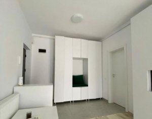 Apartment 2 rooms for sale in Floresti