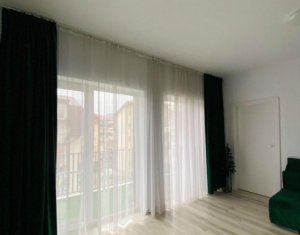 Apartment 2 rooms for sale in Floresti