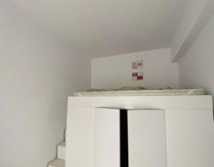 Apartment 2 rooms for sale in Floresti