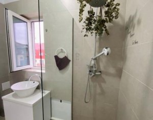 Apartment 2 rooms for sale in Floresti