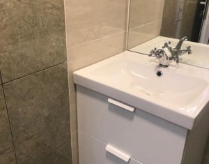 Appartement 4 chambres à vendre dans Cluj-napoca, zone Zorilor