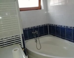 Appartement 3 chambres à vendre dans Floresti