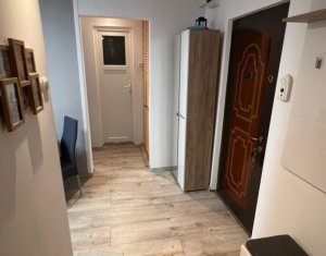 Appartement 2 chambres à vendre dans Cluj-napoca, zone Intre Lacuri
