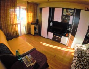 , 25m2 dans Cluj-napoca, zone Plopilor