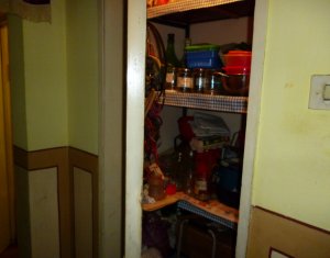 Lakás 4 szobák eladó on Cluj-napoca, Zóna Manastur