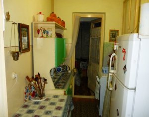 Lakás 4 szobák eladó on Cluj-napoca, Zóna Manastur