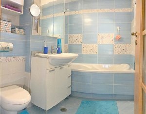 Lakás 3 szobák eladó on Cluj-napoca, Zóna Manastur