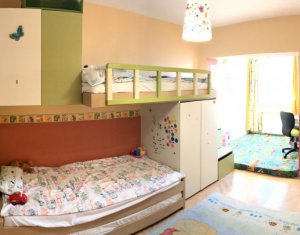 Lakás 3 szobák eladó on Cluj-napoca, Zóna Manastur