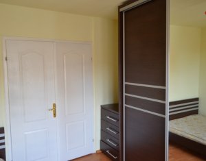 Appartement 4 chambres à vendre dans Cluj-napoca, zone Manastur