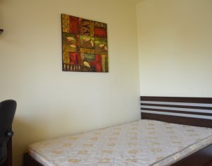 Appartement 4 chambres à vendre dans Cluj-napoca, zone Manastur
