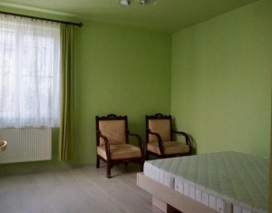 Ház 3 szobák kiadó on Cluj-napoca, Zóna Gheorgheni