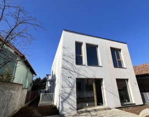 House 4 rooms for sale in Cluj-napoca, zone Andrei Muresanu