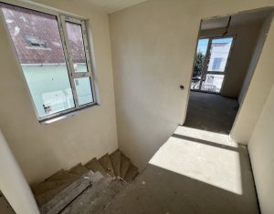 House 4 rooms for sale in Cluj-napoca, zone Andrei Muresanu